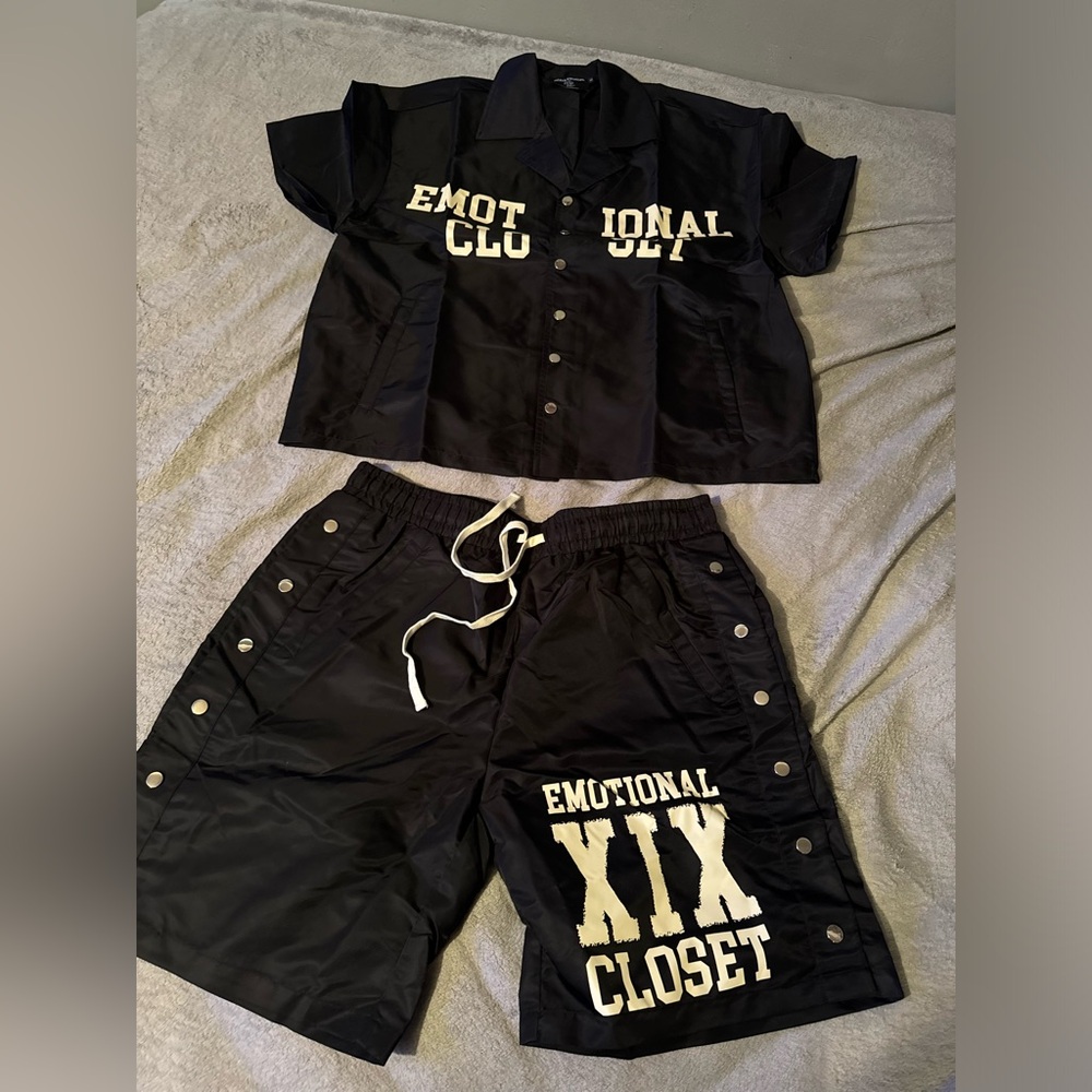 Mixed Emotion Black Backyard Nylon Set